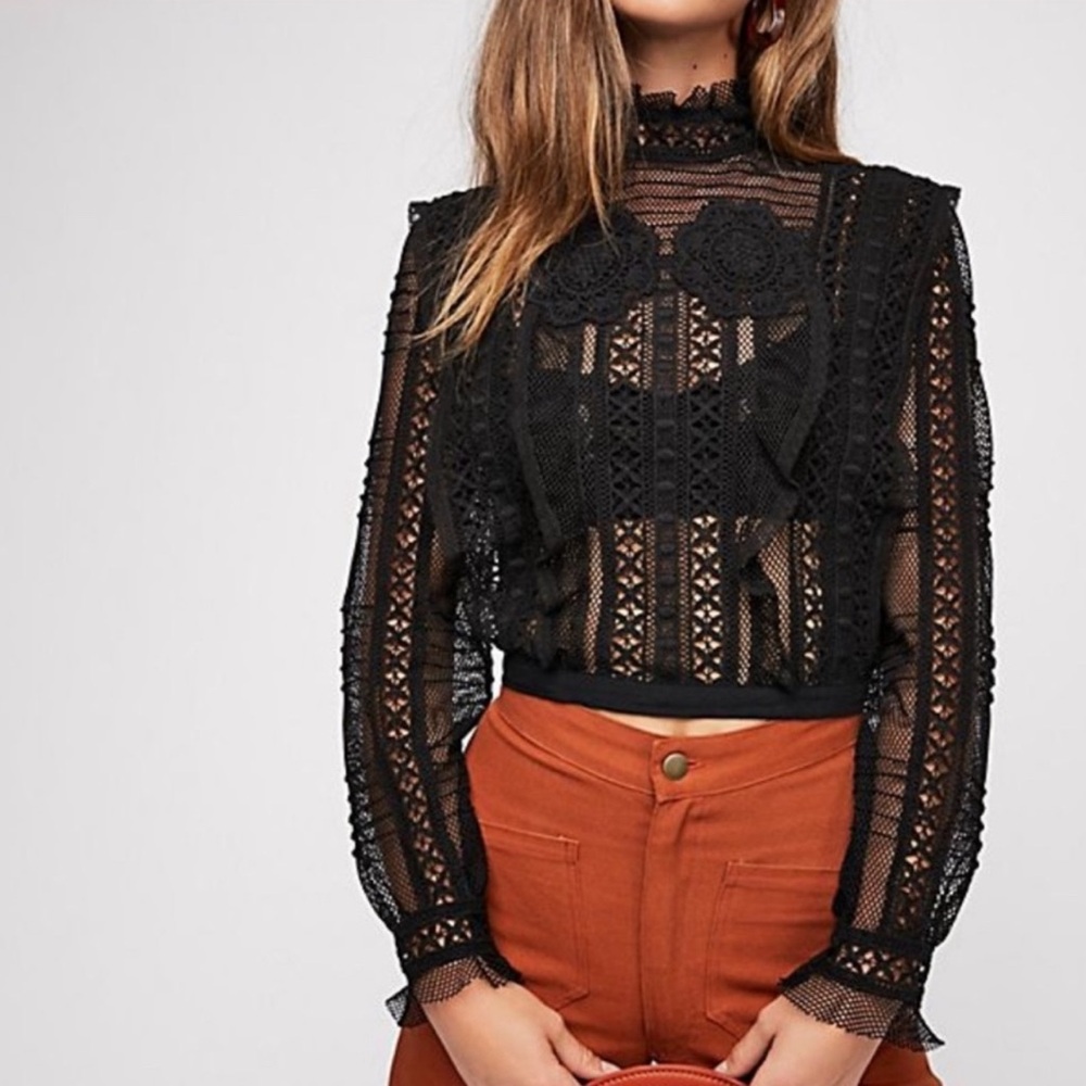 For Love & Lemons black lace top women’s Medium